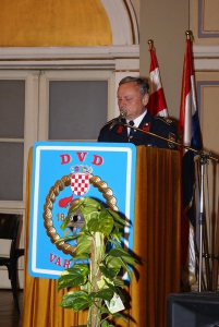 Svečana